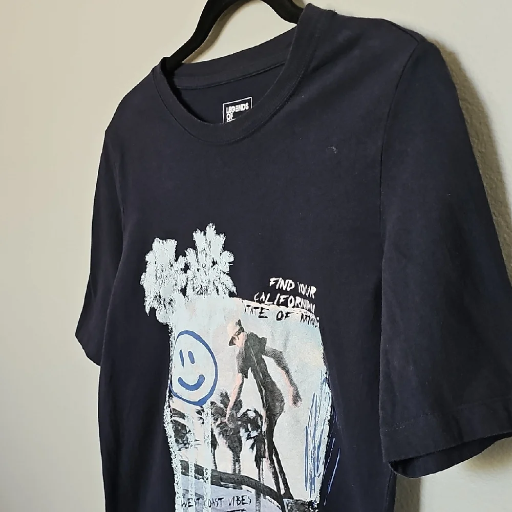 Legends of Now Black Graphic Short Sleeve Tee with Los Angeles Print Boys Large